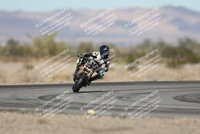 media/Dec-04-2025-Racers Edge (Thu) [[5ebc9f124d]]/3-B Group/2-Session 1 (Turn 4 Entry)/